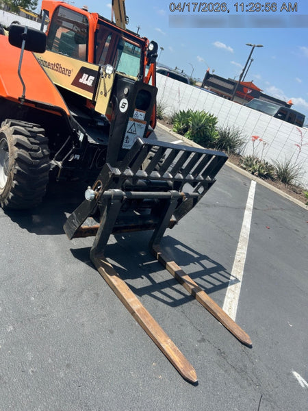 2025 JLG 519