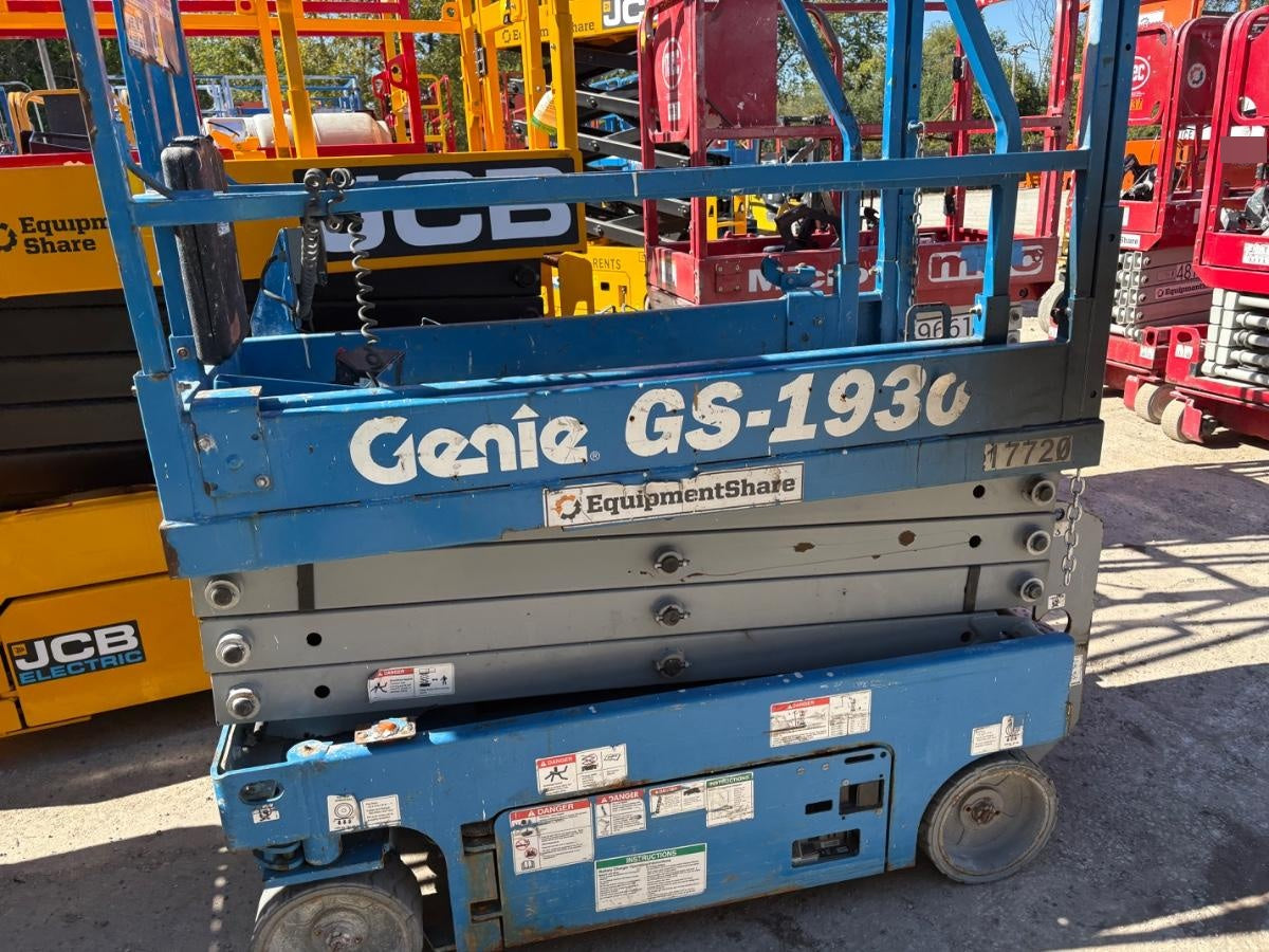 2018 GENIE GS-1930