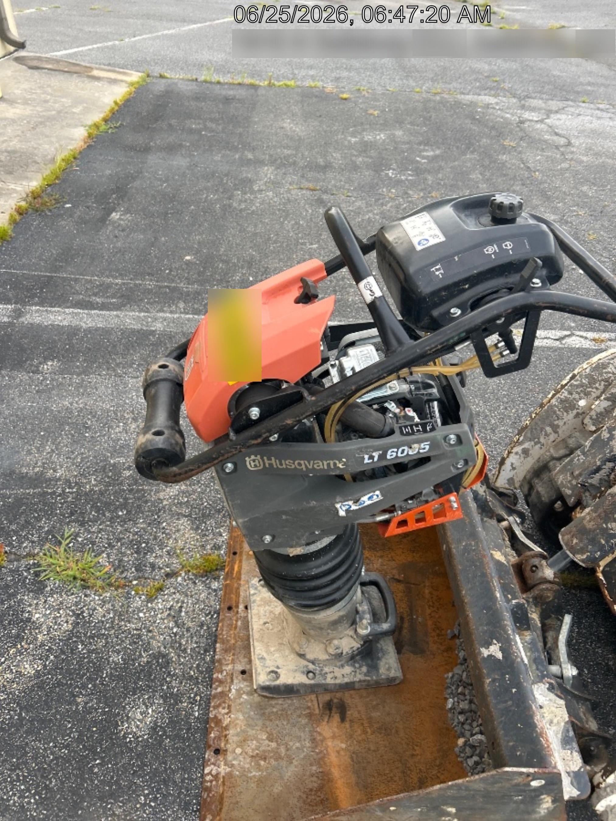 2024 HUSQVARNA LT6005