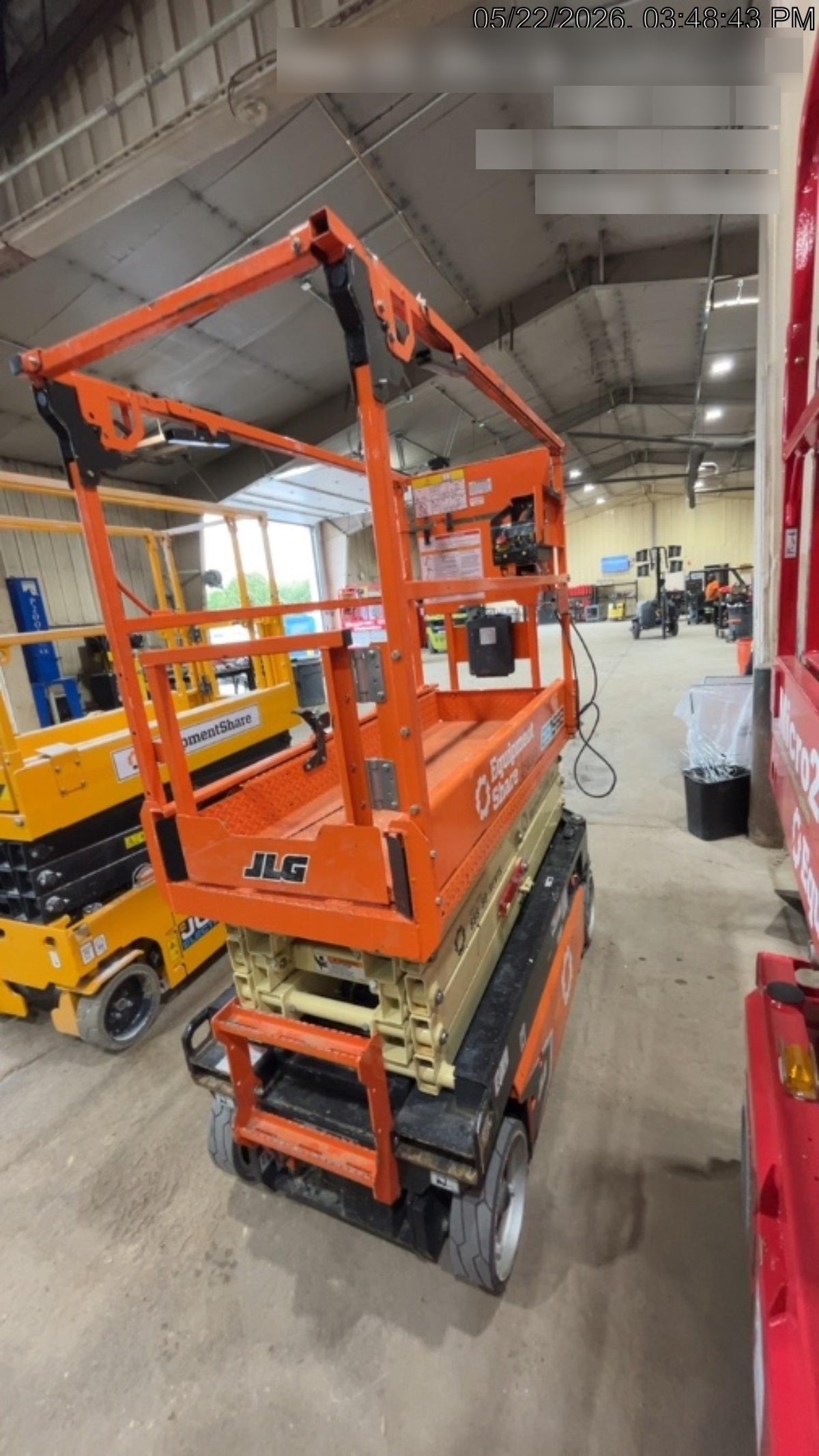 2022 JLG ES1932