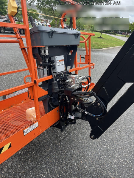 2025 JLG 660SJ