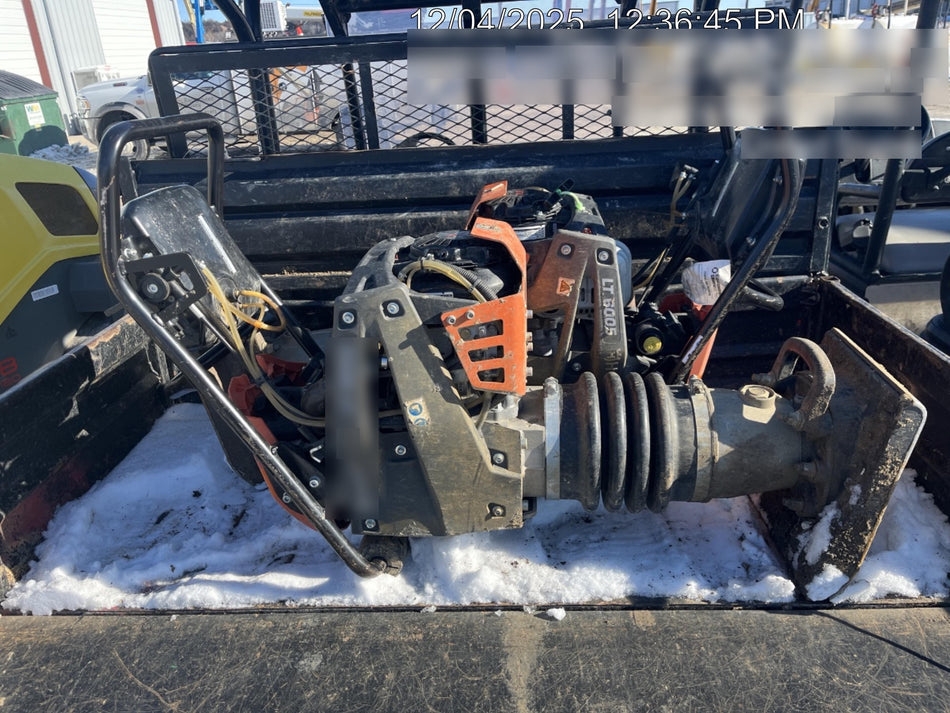 2024 HUSQVARNA LT6005