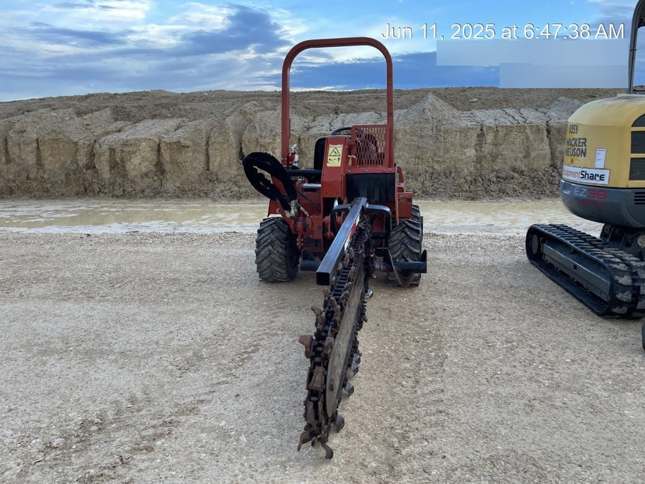 2018 DITCH WITCH RT45A