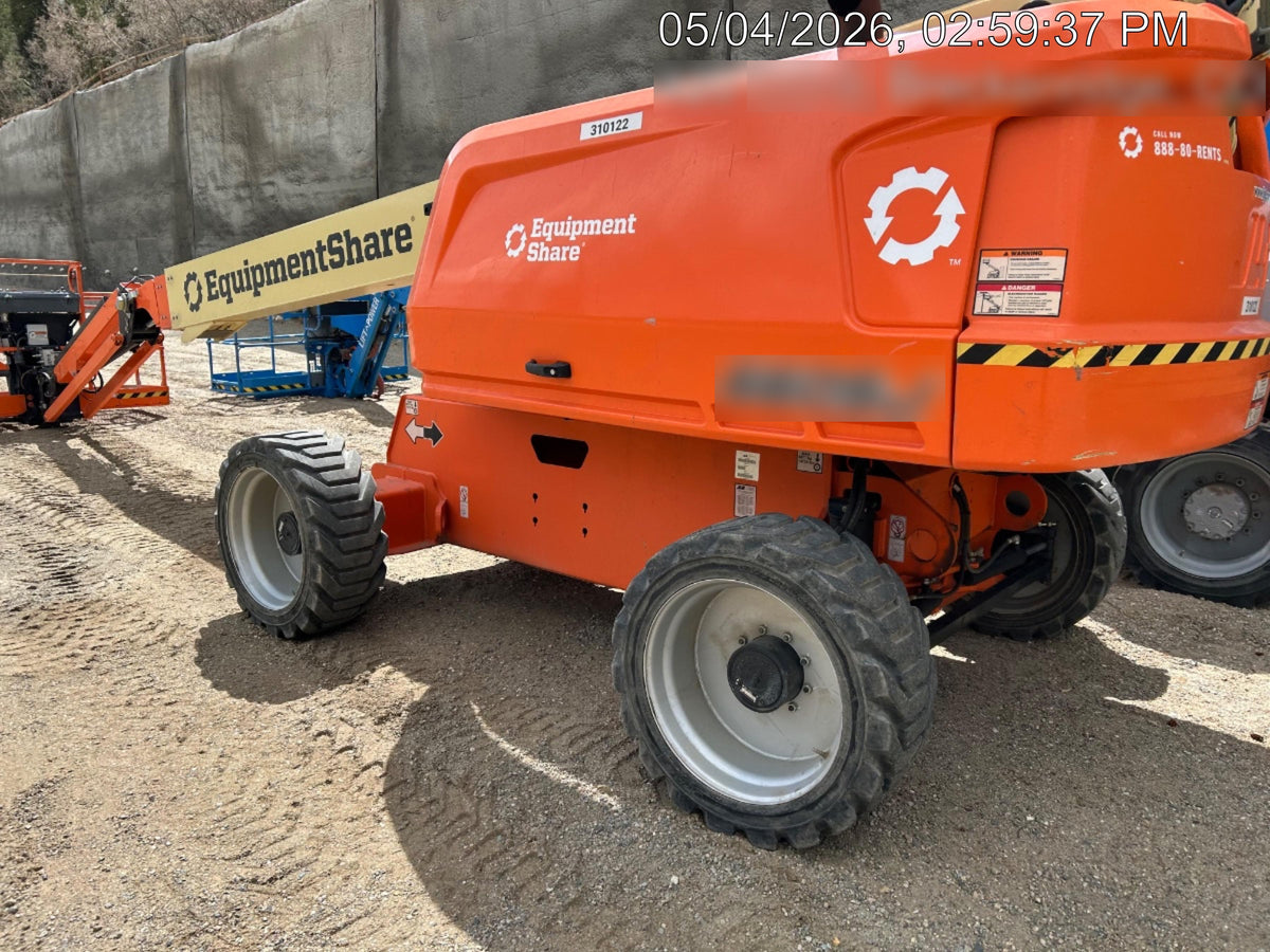 2023 JLG 660SJ