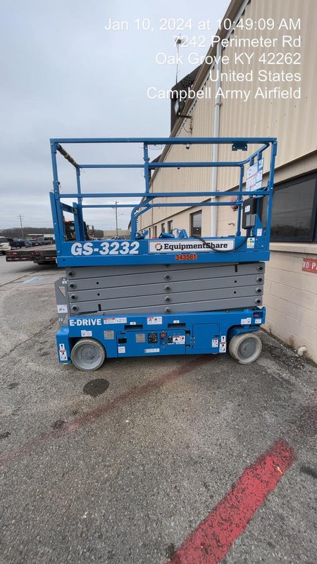 2023 GENIE GS-3232