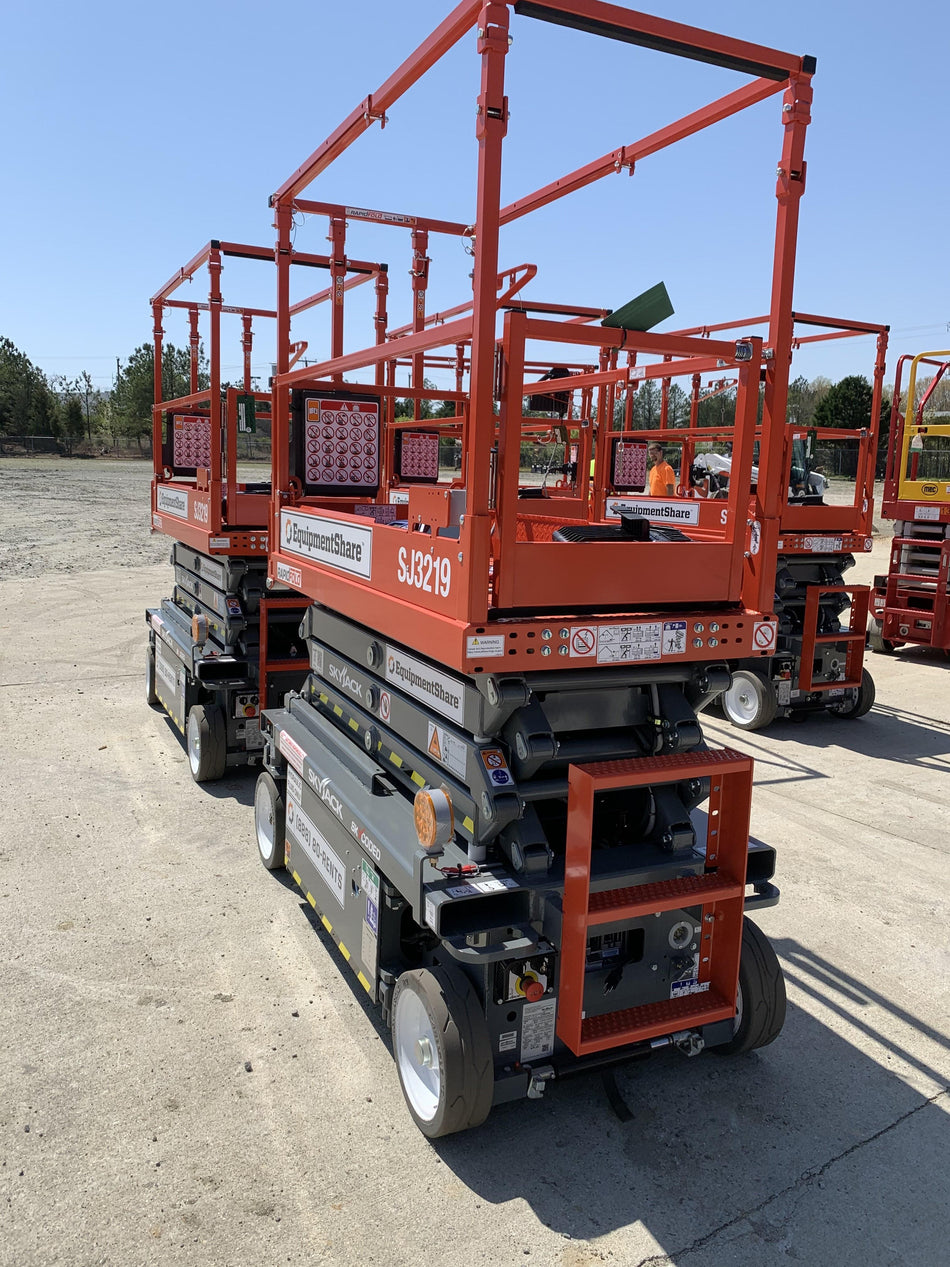 2021 SKYJACK SJ3219