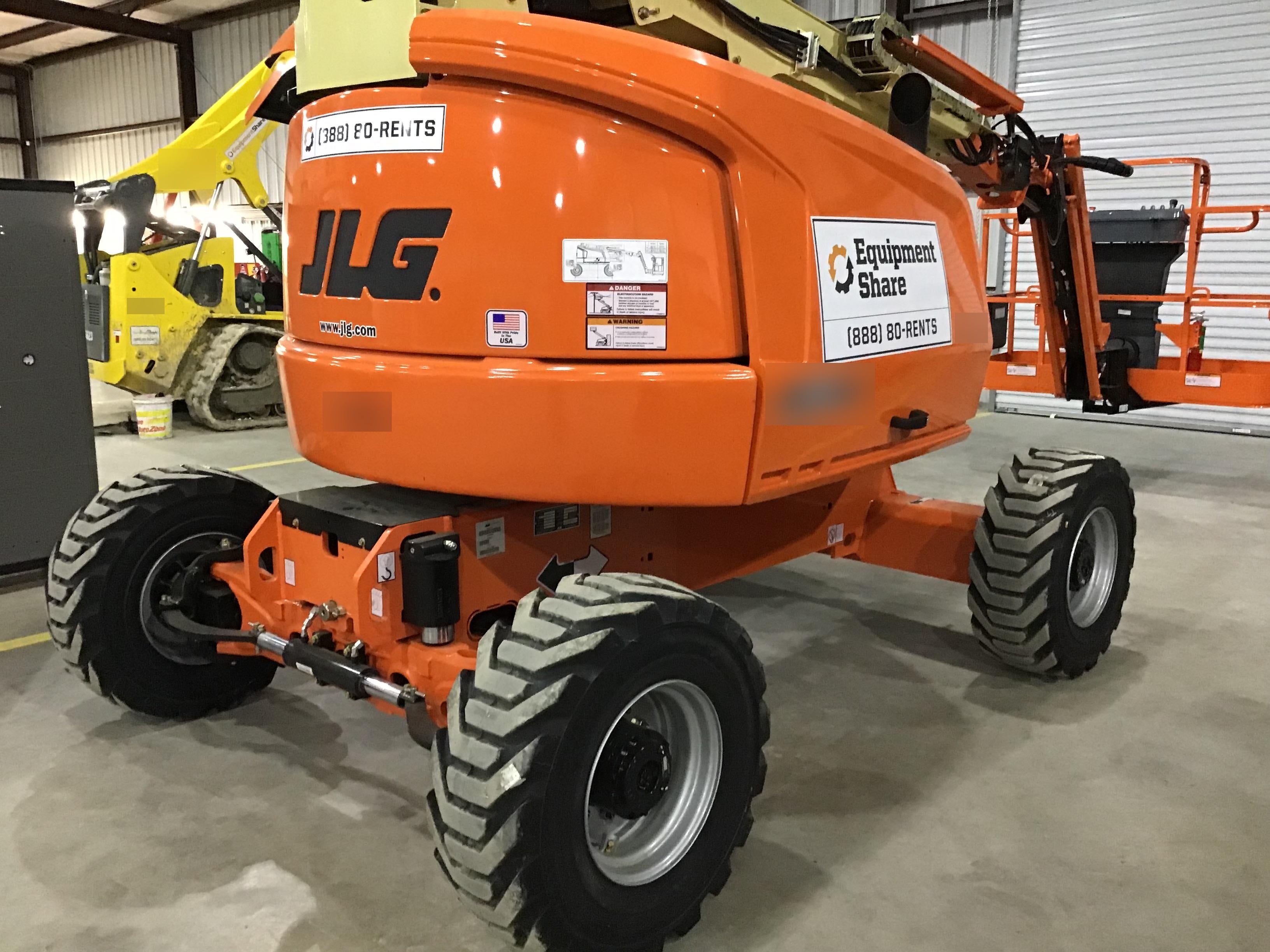 2019 JLG 450AJ