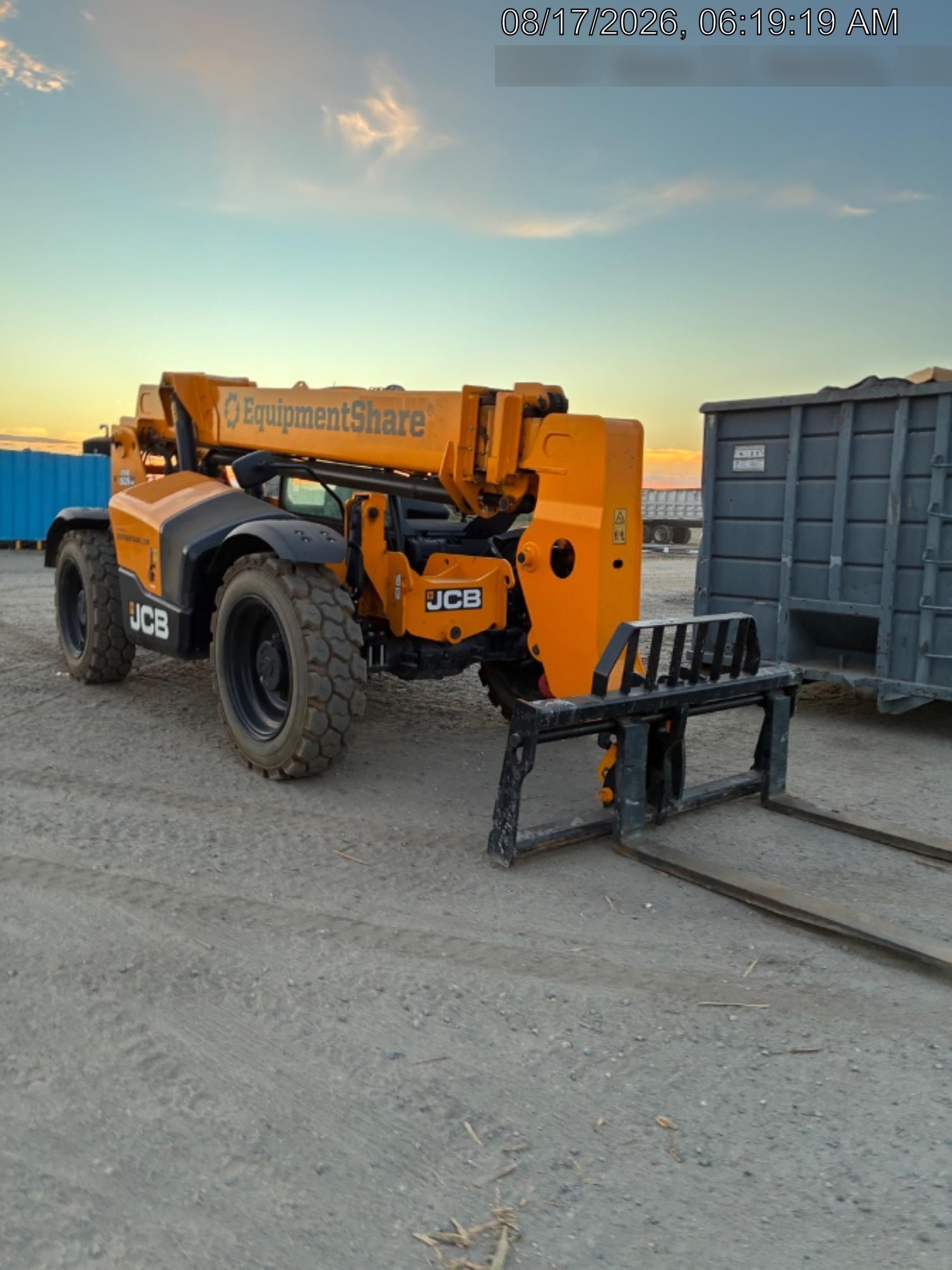 2025 JCB 509-42