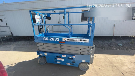 2023 GENIE GS-2632