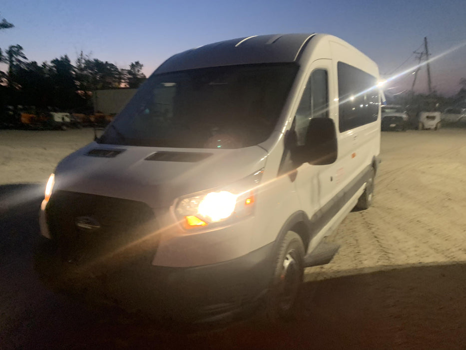 2023 FORD Transit 350 Rental