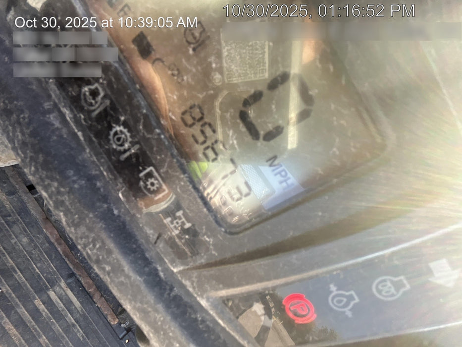 Kubota RTV-X1140W-H Kubota RTVX1140WH 4wd Utility Cart, LED Strobe, Windshield Tempered Glass, Pastic Canopy, Wire Harness Kit, Backup Alarm