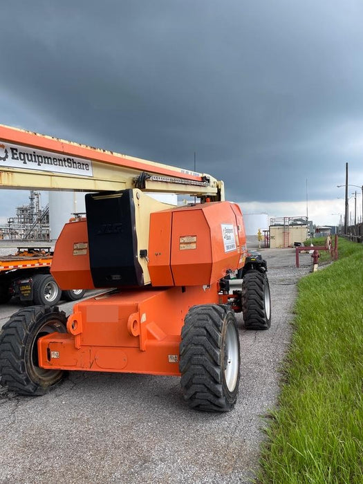 2020 JLG 800AJ