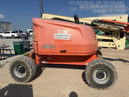 2019 JLG 450AJ