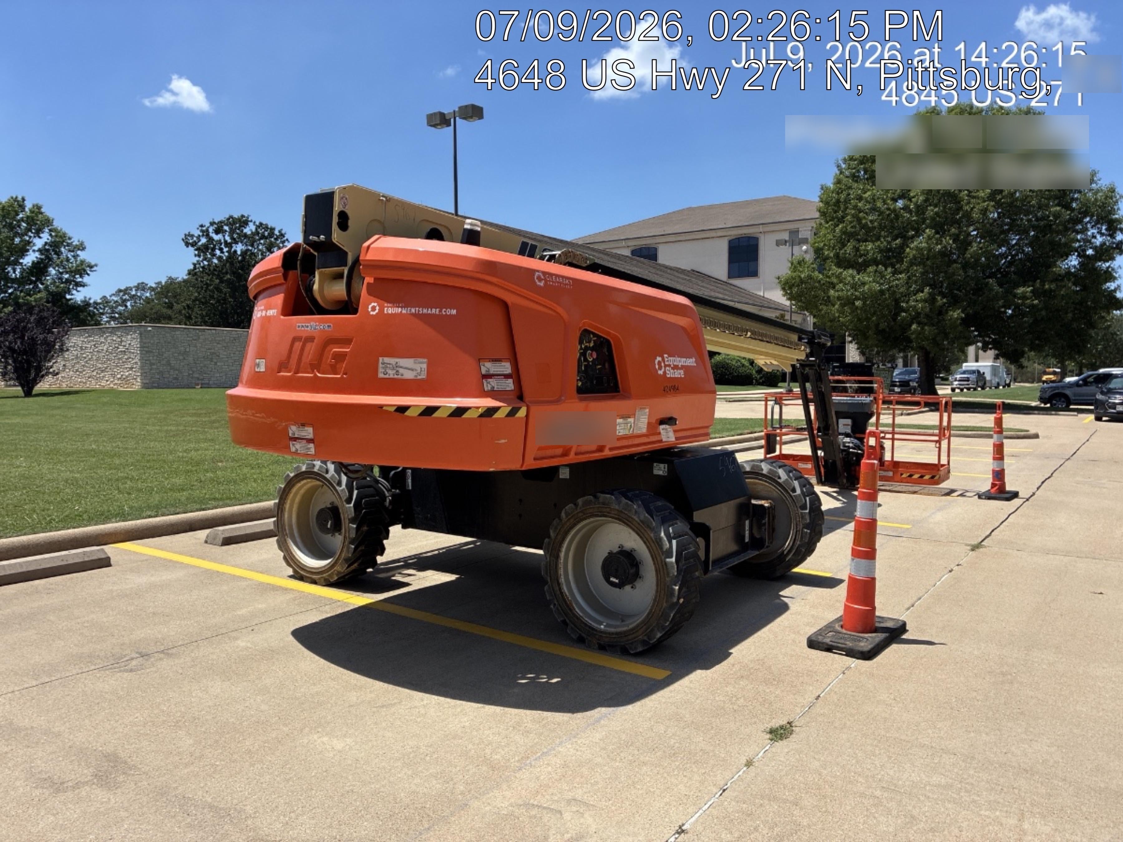 2024 JLG 660SJ