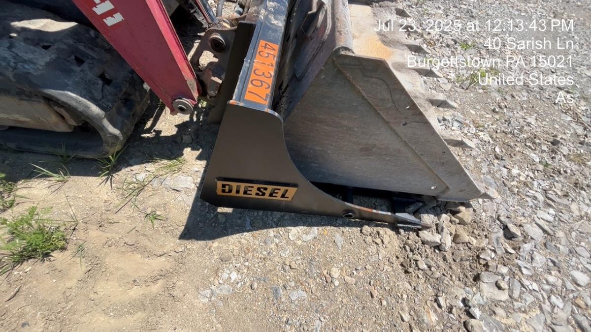 2024 DIESEL EQUIPMENT Skeleton Bucket - Diesel Equipment