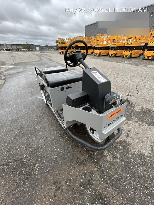 2022 COLUMBIA Expediter