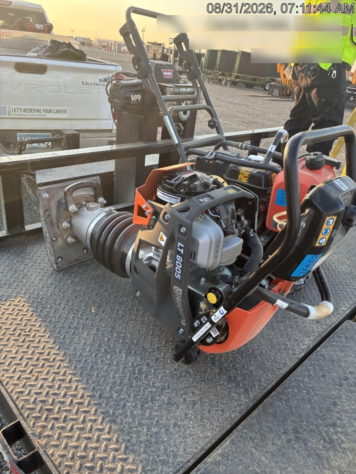 2026 HUSQVARNA LT6005