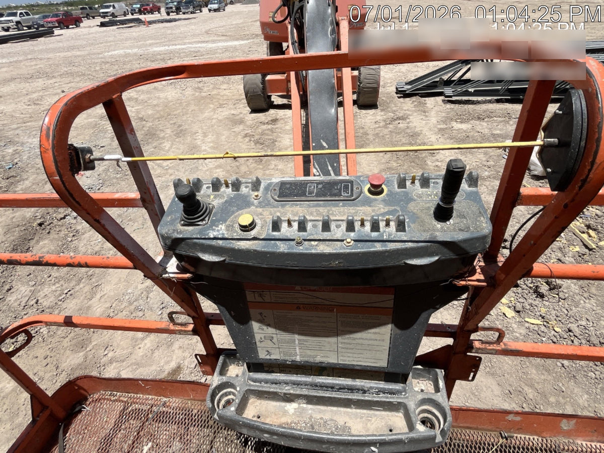 2021 JLG 660SJ