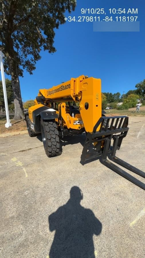 2025 JLG ES1932