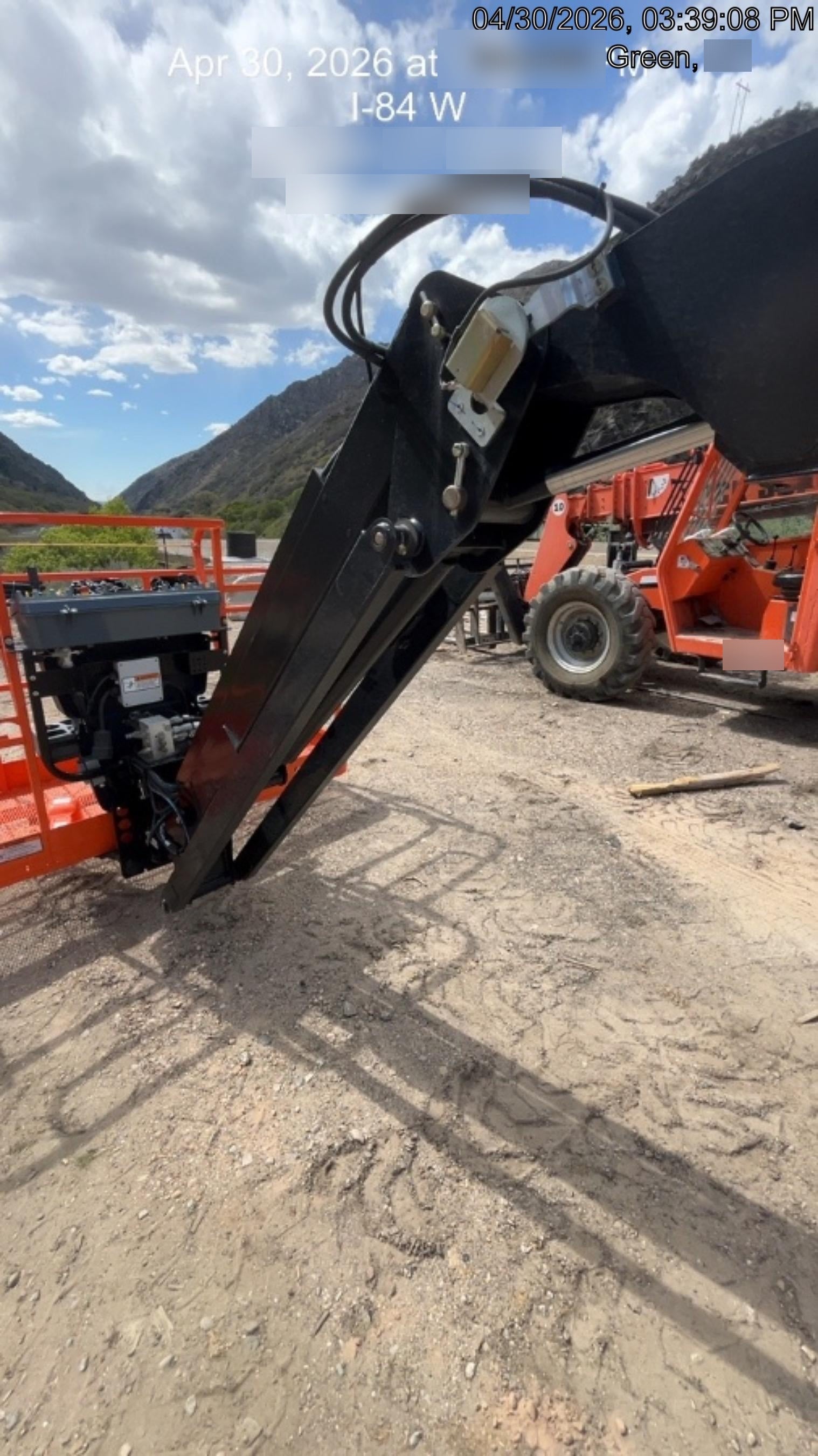 2025 JLG 660SJ