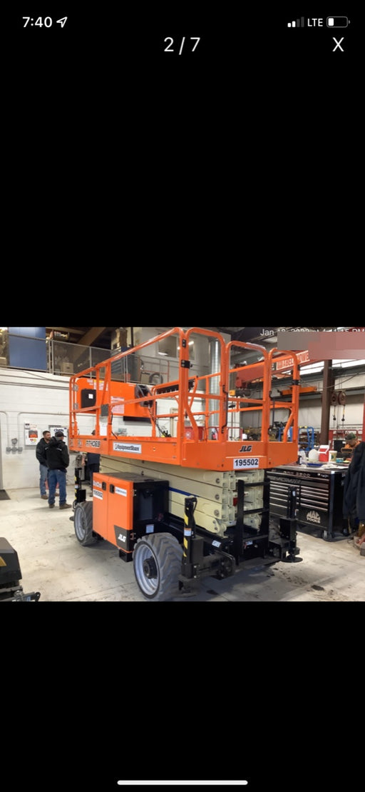 2021 JLG RT4069