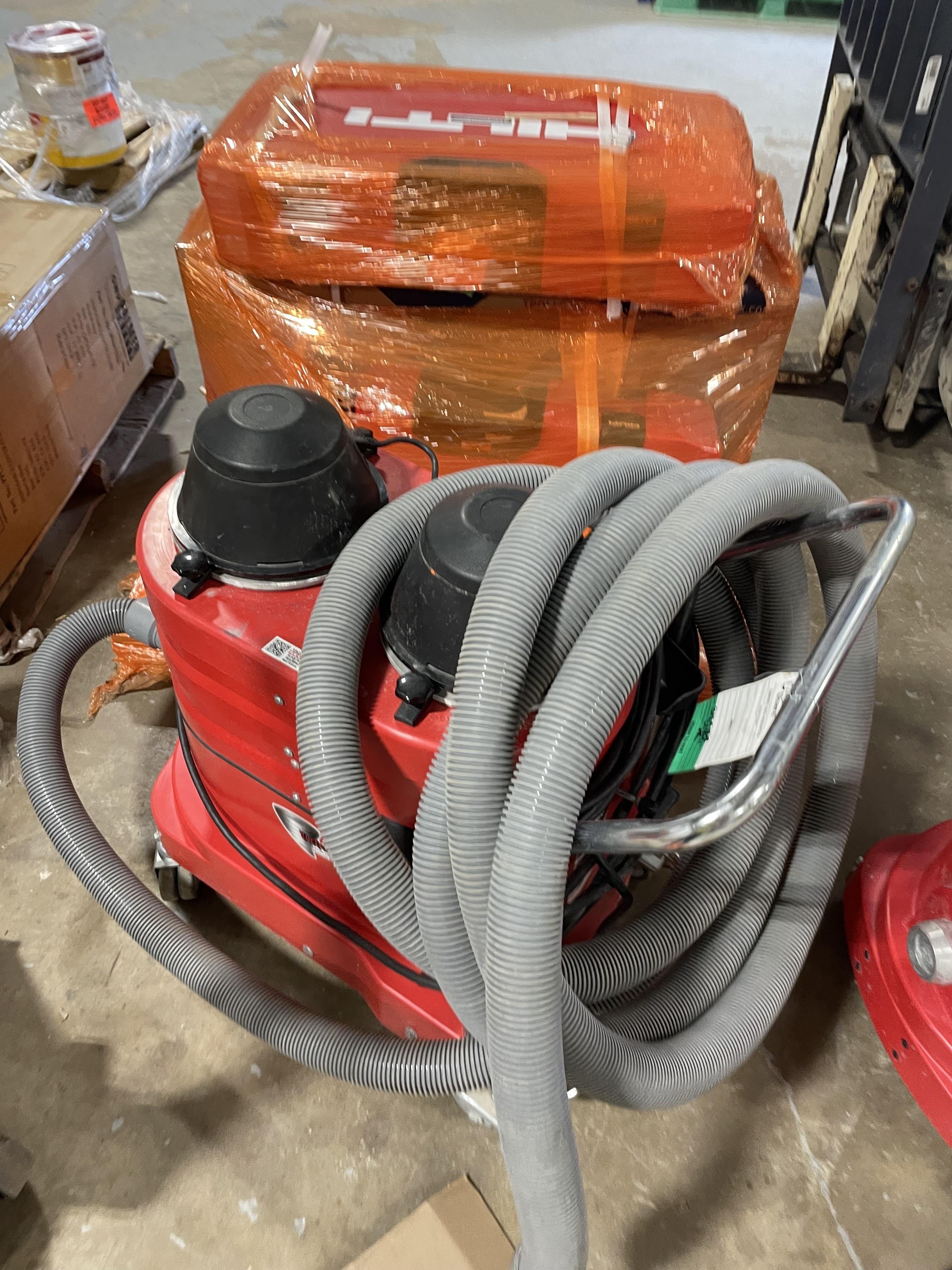 2023 EDCO VAC-200
