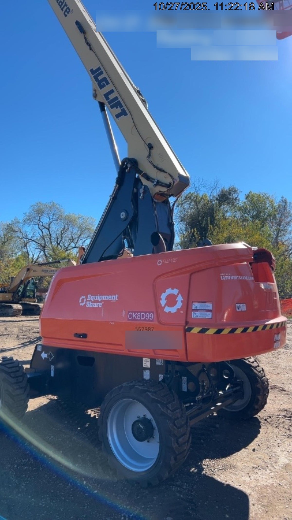 2025 JLG 660SJ