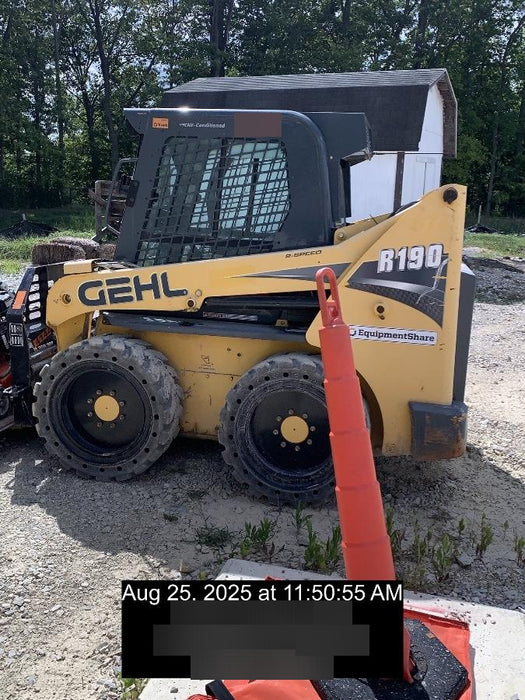 2016 GEHL R190