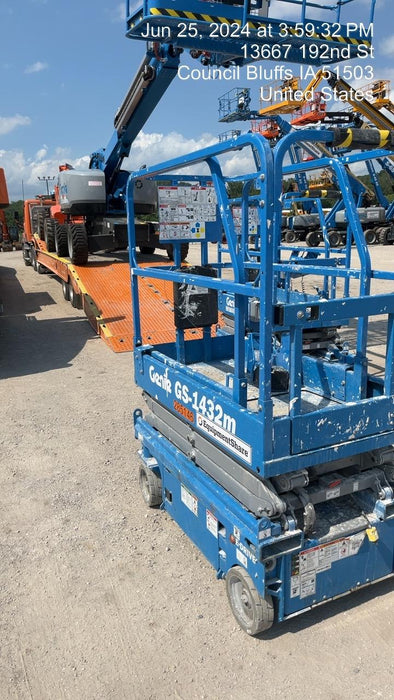 2022 GENIE GS-1432