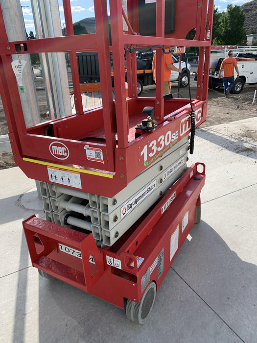 2020 MEC 1330SE Solid NM Tires, Steel Swing out Doors, LCS, Beacon, 900W Inverter