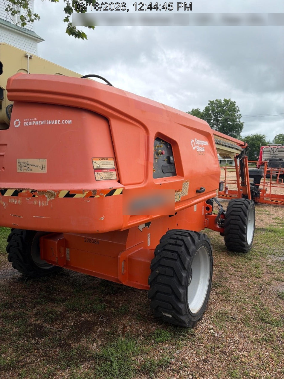 2022 JLG 660SJ