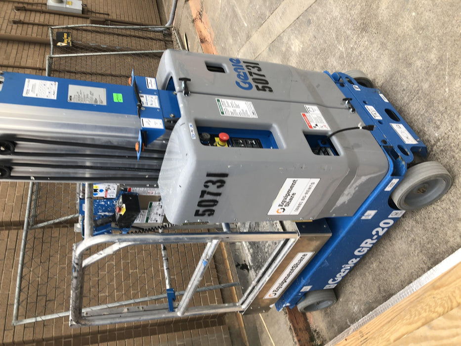 2019 GENIE GR-20