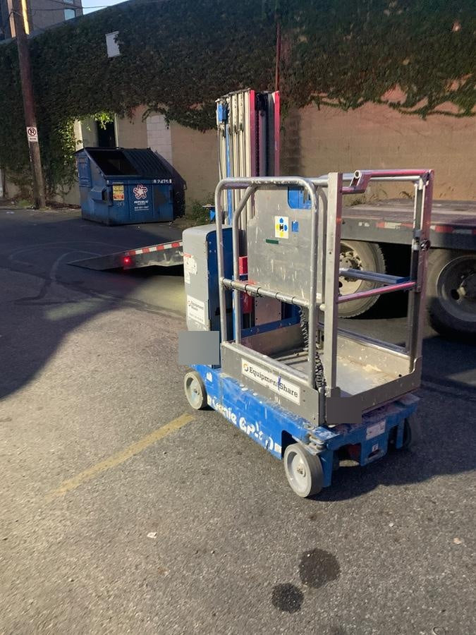 2018 GENIE GR-20