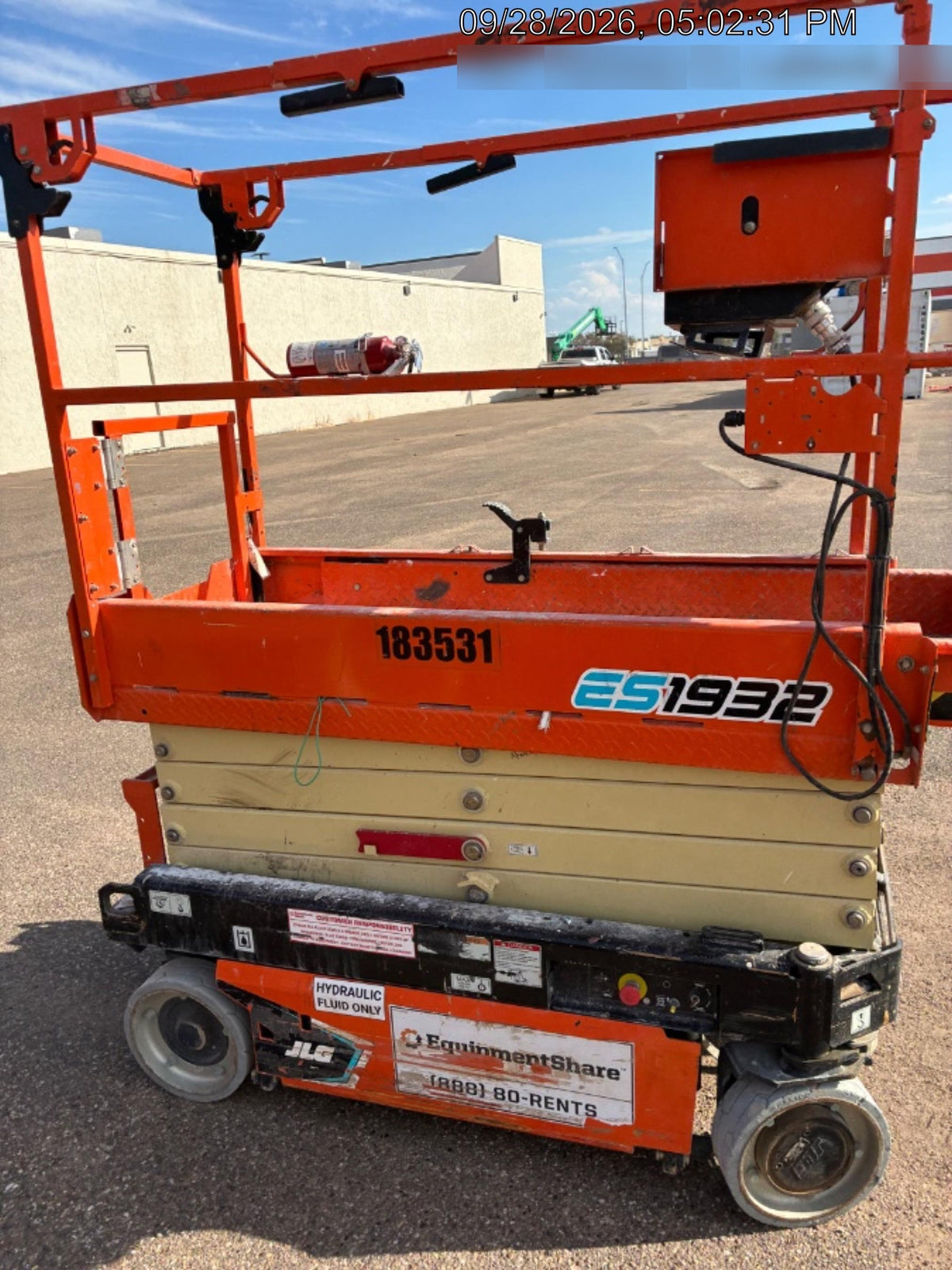 2021 JLG ES1932