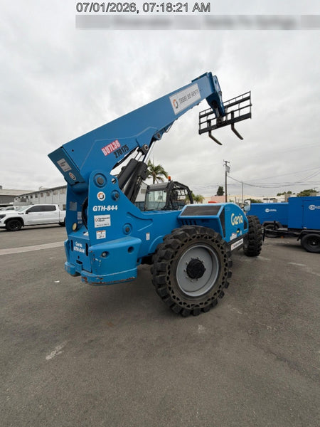2022 GENIE GTH-844