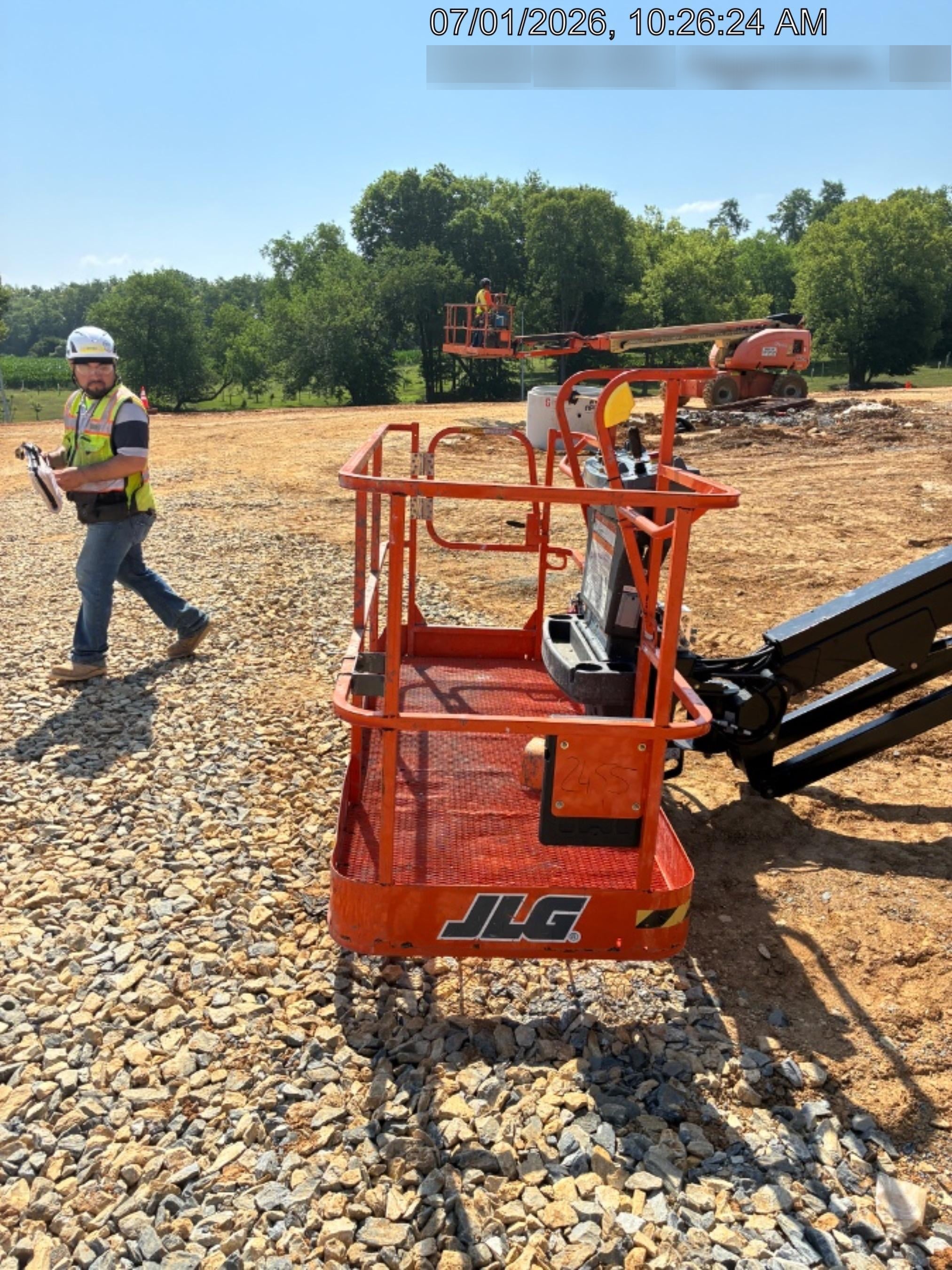 2025 JLG 660SJ