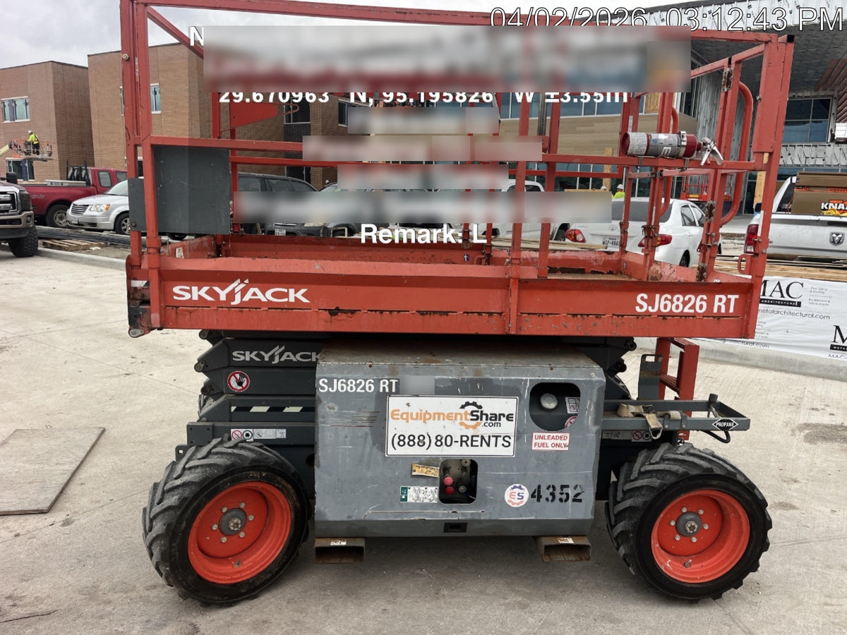 2017 SKYJACK SJ6826 RT