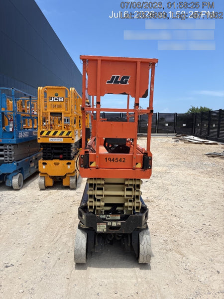 2021 JLG ES2632