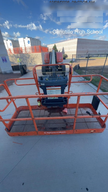 2024 JLG 660SJ