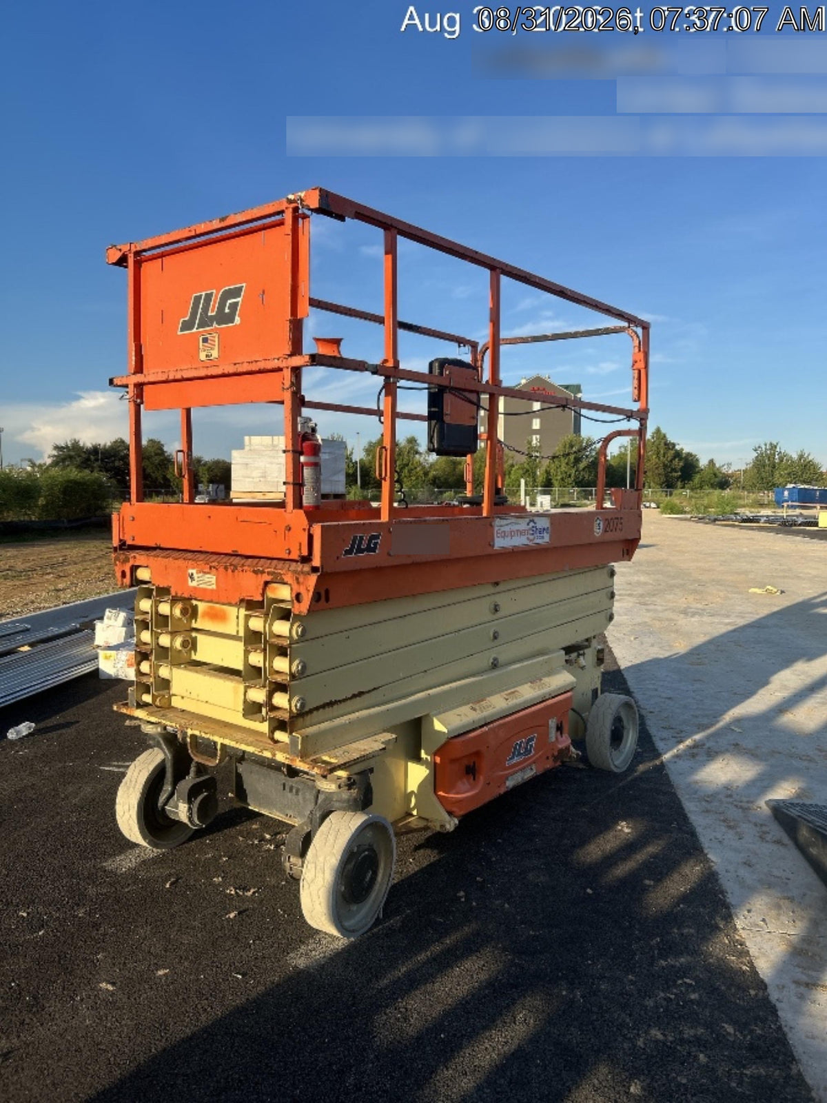 2016 JLG 3246ES
