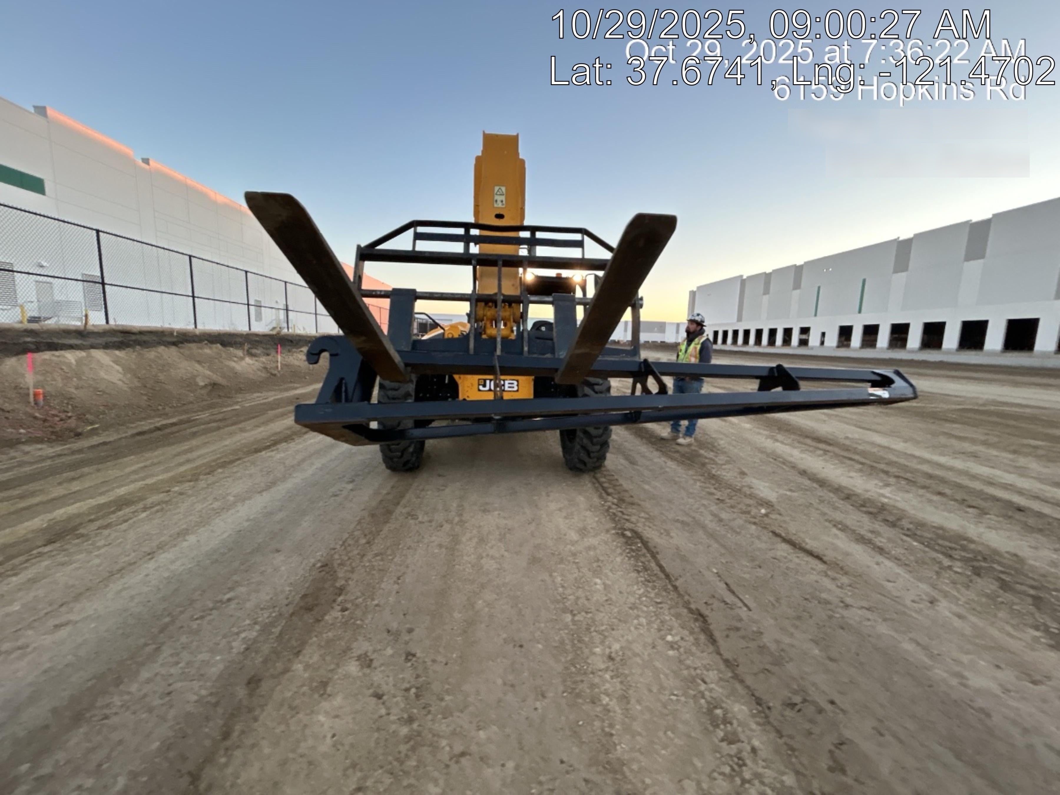 2024 JLG 1001275853