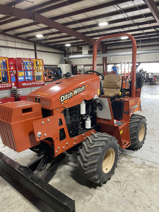 2022 DITCH WITCH RT45A