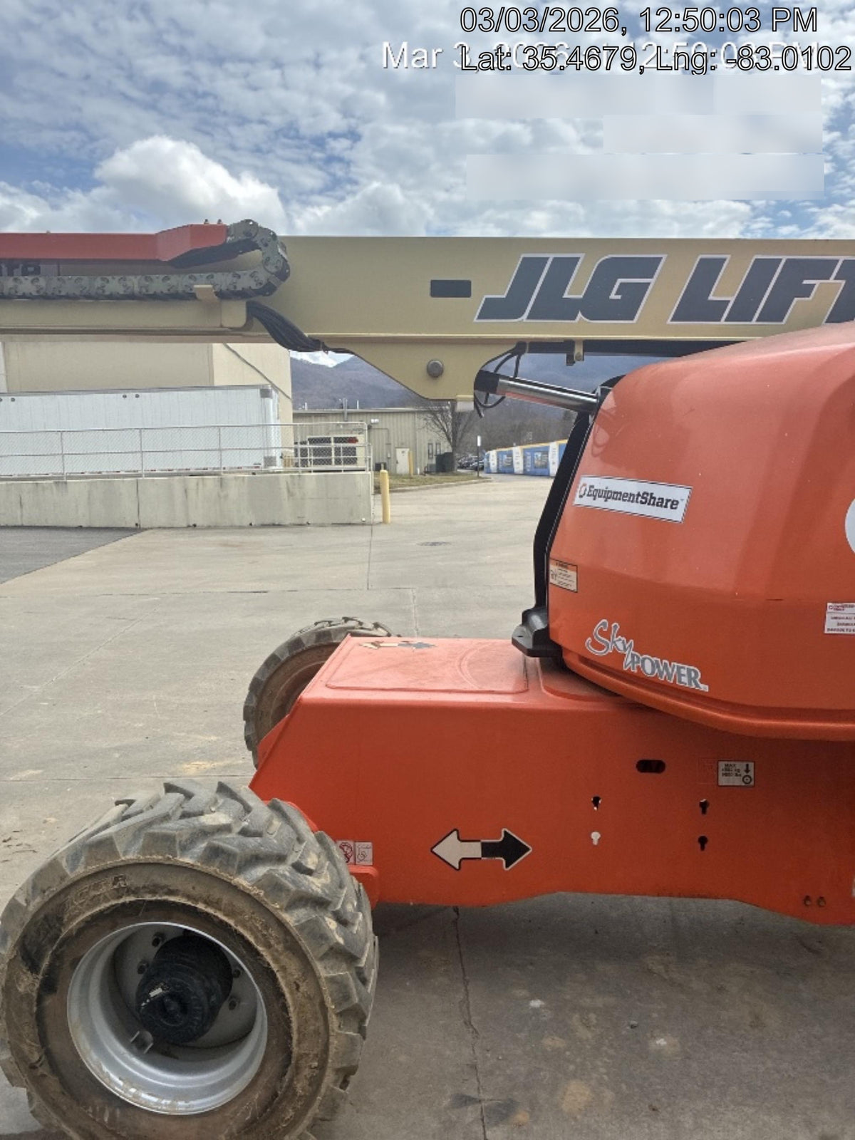 2021 JLG 460SJ