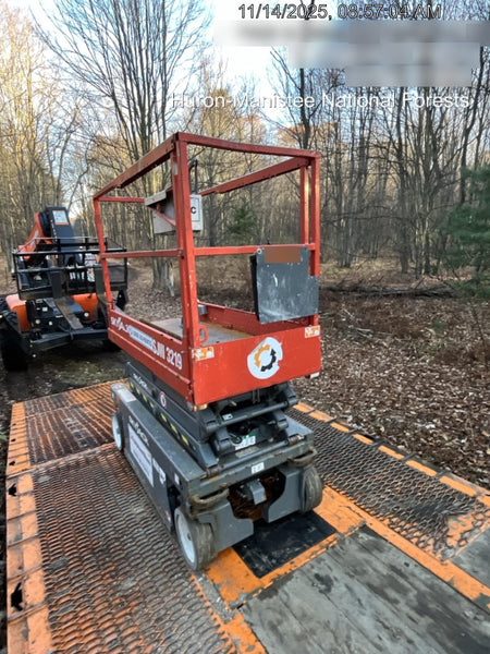 2017 Skyjack SJIII-3219 Standard Rental Specs