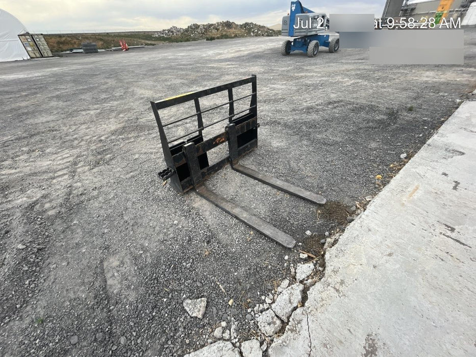 2023 ARROW MATERIAL HANDLING F5100CB