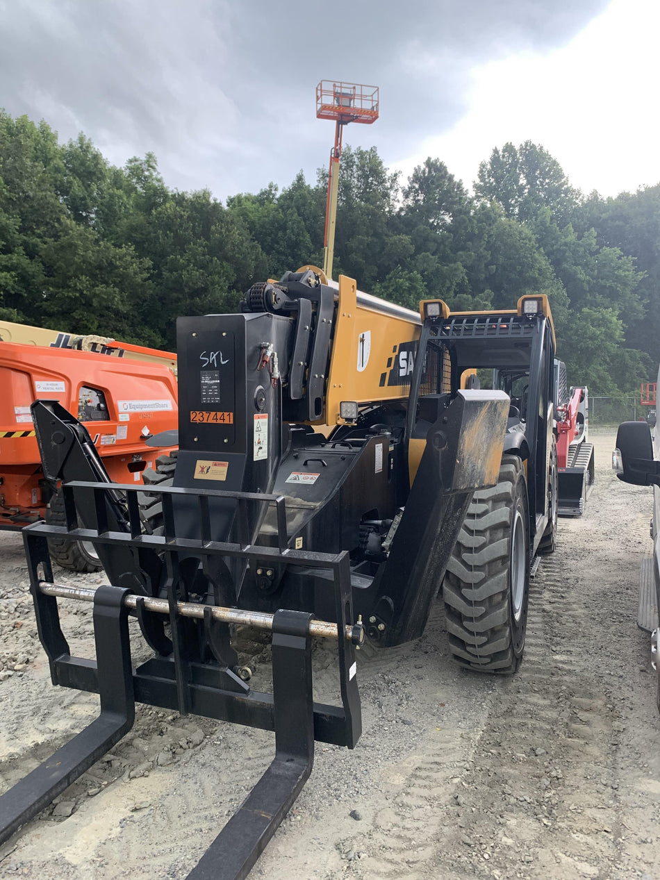 2022 SANY STH1256