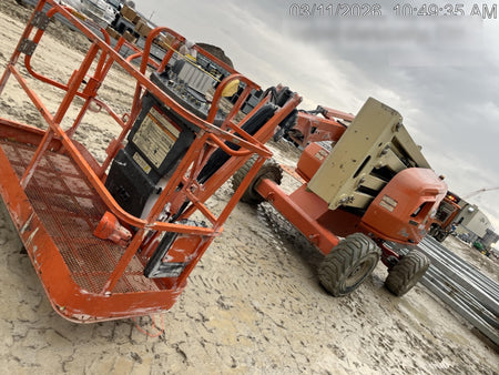 2019 JLG 450AJ