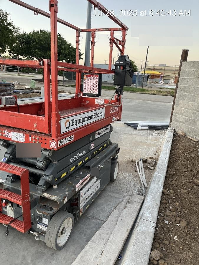 2022 SKYJACK SJ3219