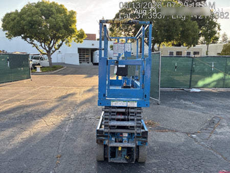 2020 Genie GS-1930 Solid Non Marking Tires, Beacon, Folding rails with half height swing gate, 800W Inverter
