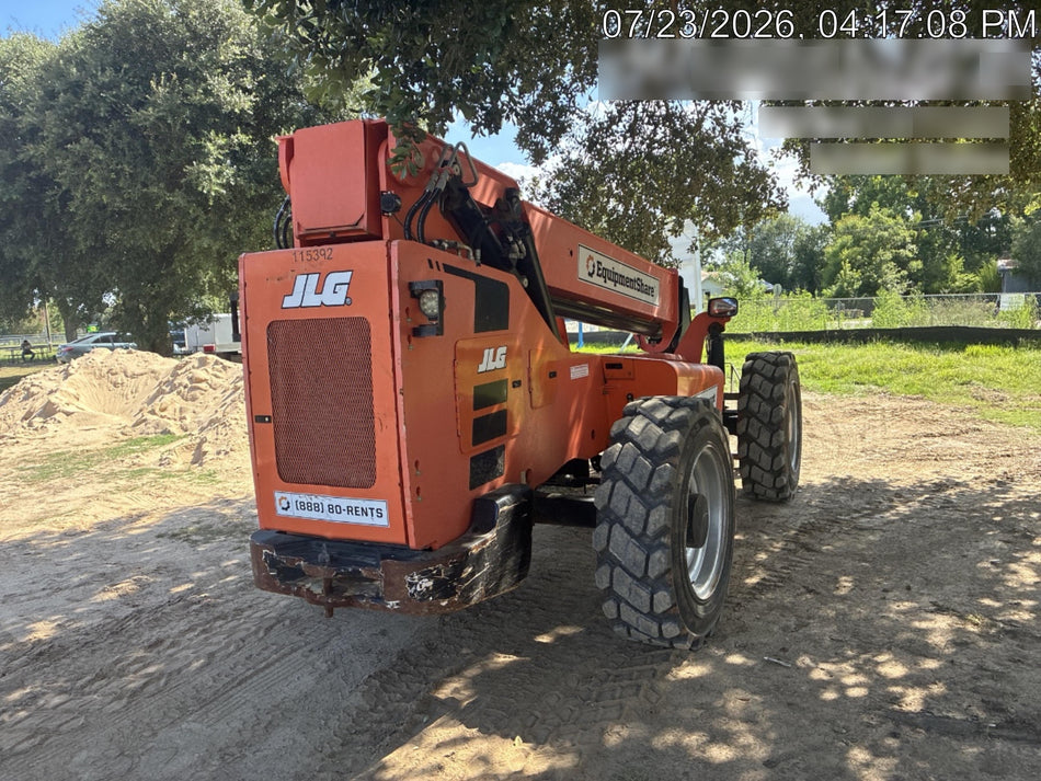 2020 SKYTRAK 8042